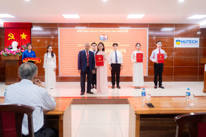 Hội nghị Đảng bộ 13WIN13 2025-2026: Bồi dưỡng lý tưởng, lan tỏa khát vọng cống hiến trong đội ngũ Đảng viên trẻ 57