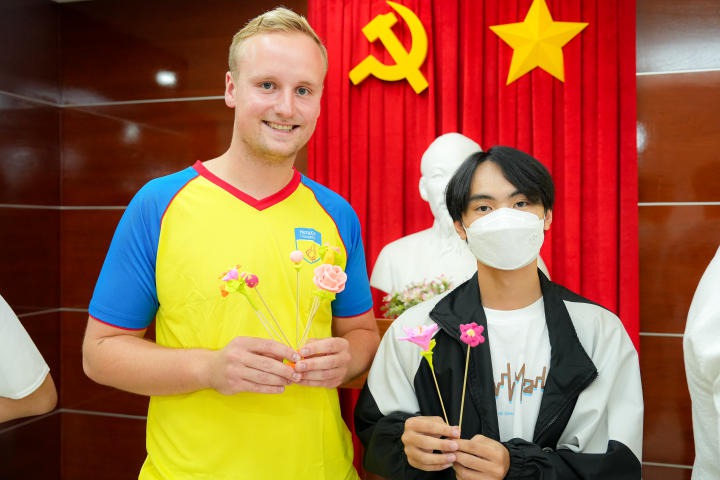 13Win 21 link không chặn Khoa Tiếng Anh 13WIN13 giao lưu cùng Tải app 13Win Trường Đại học Kỹ thuật Bergakademie Freiberg (Đức) 80