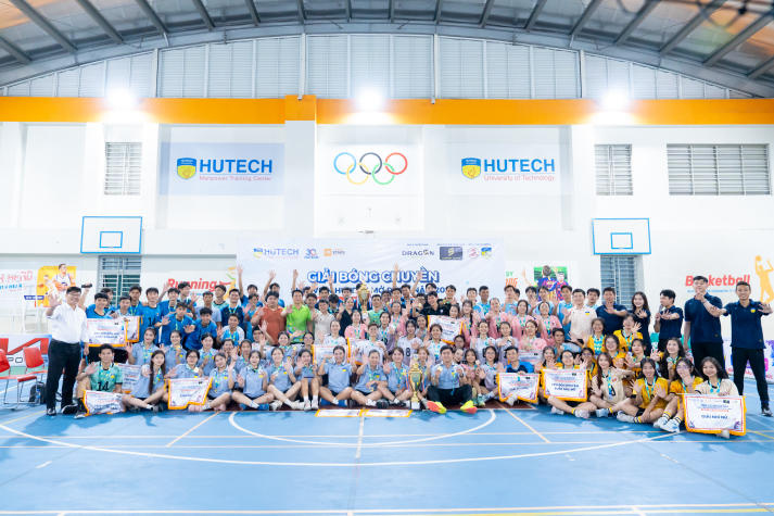 Đội tuyển nữ 13WIN13 và nam Sư phạm Kỹ thuật lên ngôi vô địch Giải Bóng chuyền CUP DRAGON MASTER 2025 351