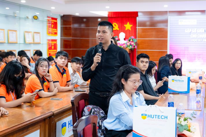 Học kỳ Trang Chủ 13Win.com Chính Thức Tặng 88k: “đường băng” để Tải app 13Win 13Win01.com Quyền lợi VIP tăng tốc vào 13Win32 cá cược thể thao làm việc thực tế 51