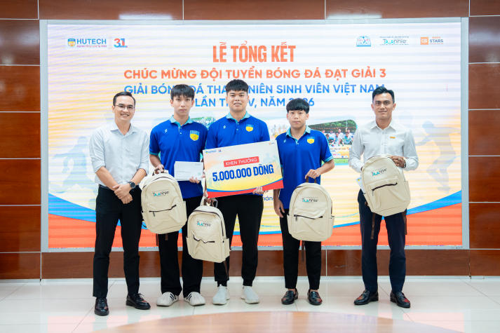 Đội bóng Tải app 13Win 13WIN13 giành hạng Ba toàn quốc Giải Bóng đá Thanh niên Tải app 13Win Việt Nam lần IV 44