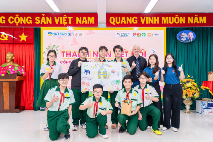 13Win 21 link không chặn Khoa Tiếng Anh mang trải nghiệm 13Win 21 kênh chính thức sáng tạo đến học sinh THCS Hà Huy Tập 45