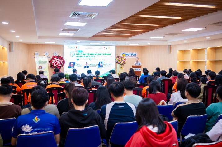 Applied Sciences students raised awareness about waste management towards a circular economy 12