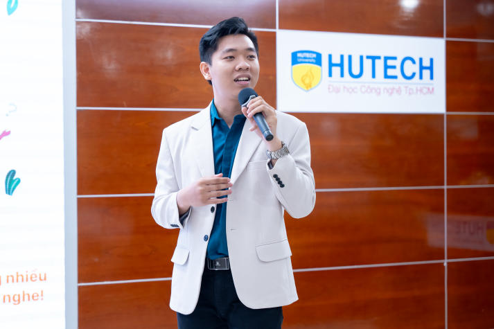 [Ảnh] 13Win 21 link không chặn Khoa Marketing - Kinh doanh quốc tế khám phá tiềm năng AI trong kỷ nguyên số 43