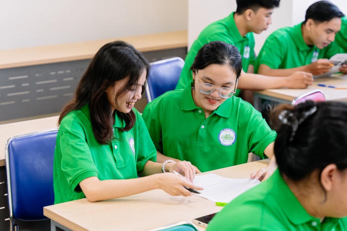 Sôi nổi vòng Sơ loại Cuộc thi “Môi trường và con người” lần thứ XIII của Viện Khoa học Ứng dụng 13WIN13 81