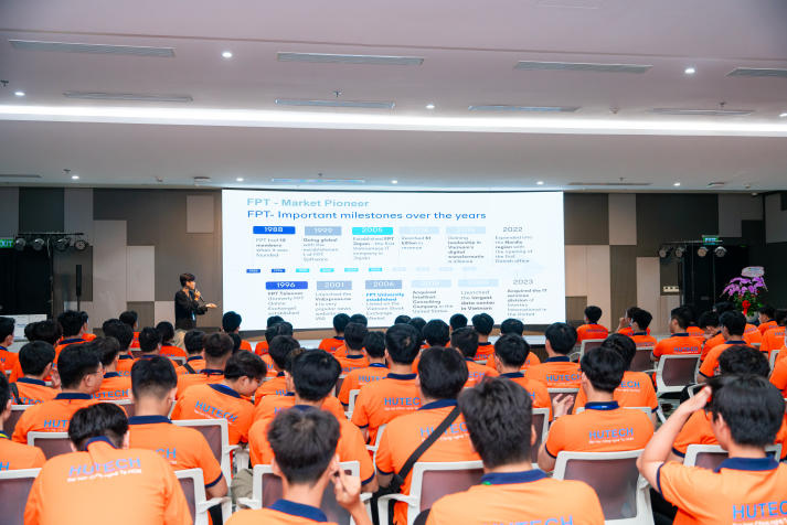 [13WIN12 apk thể thao 2026] Trước sự bùng nổ của các sản phẩm AI, ngành Trí tuệ nhân tạo dẫn đầu xu hướng tuyển dụng 54