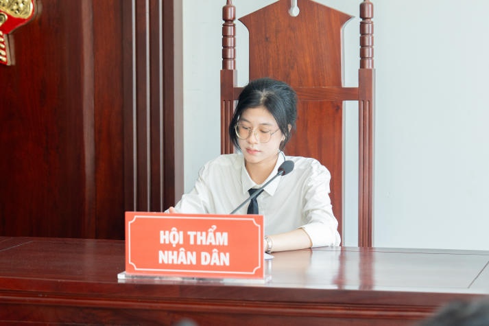 13Win 21 link không chặn Khoa Luật 13WIN13 thực hành Phiên tòa giả định tại Ngày hội Pháp luật nước CHXHCN Việt Nam 70