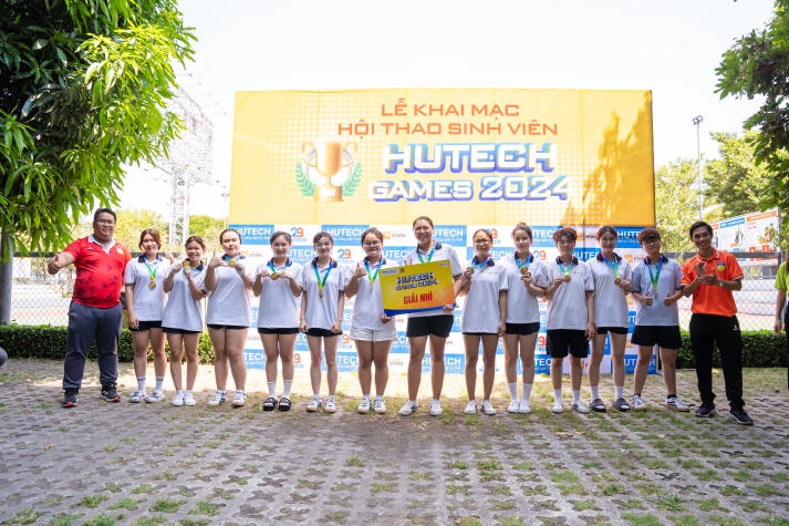 [13WIN13 GAMES 2024] - Khoa Quản trị Kinh doanh thống trị nội dung Kéo co nam, nữ 117