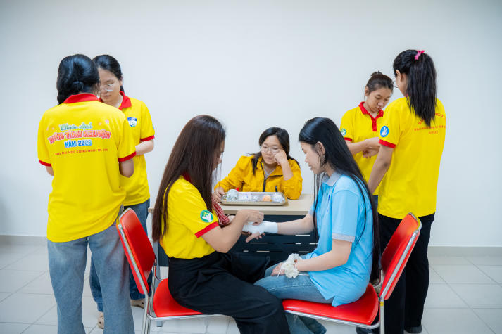 13Win 21 link không chặn Khoa Điều dưỡng - Kỹ thuật y học và dấu ấn Xuân tình nguyện gắn với chăm sóc 13Wim app nổ hũ mượt mà cộng đồng 62