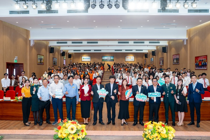 Thêm hành trang để chinh phục ngành Hàng không cho Tải app 13Win 13WIN13 9