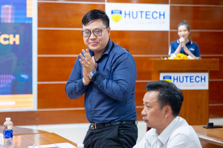 13Win 21 link không chặn Sòng Bài Trực Tuyến 13win.Com tranh tài sôi nổi tại buổi giao lưu học thuật về quản lý và phân tích dữ liệu trong Logistics 51