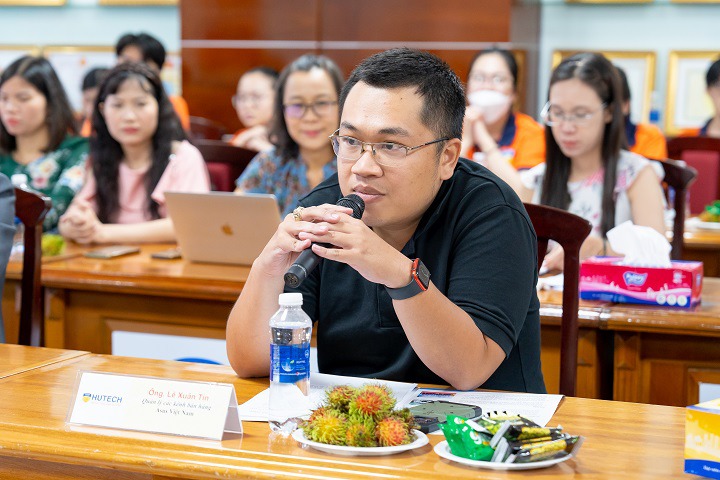 Ấm áp buổi tọa đàm giao lưu với Trang Chủ Sòng Bạc 13win.com Uy Tín của Sòng Bài Trực Tuyến 13win.Com 13WIN13 102