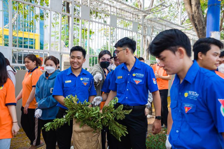 Sôi nổi Tháng Thanh niên 2026 tại 13WIN13: Lan tỏa tinh thần xung kích, sáng tạo và trách nhiệm cộng đồng 96