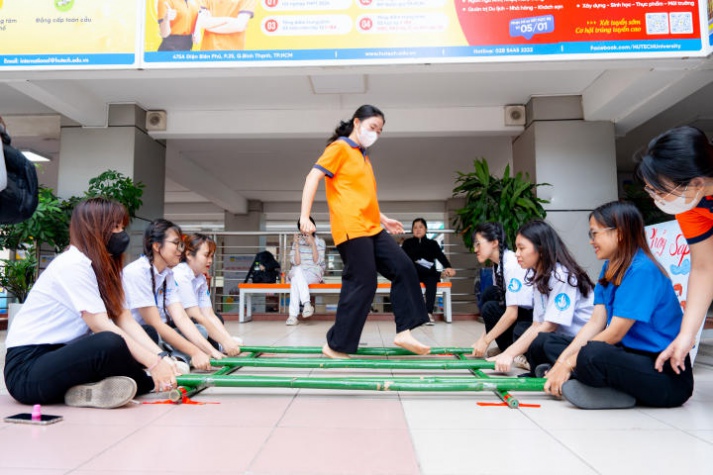 13Win 21 link không chặn Sòng Bài Trực Tuyến 13win.Com 13WIN13 lan tỏa văn hóa Tết truyền thống, tình xuân ấm áp qua hoạt động “Xuân Đất Việt” 34
