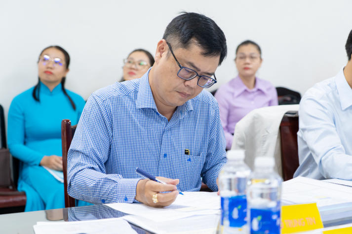 Giải quyết "bài toán" pháp lý từ thực tiễn kinh tế - xã hội tại buổi bảo vệ luận văn/đề án 13Win 22 miễn phí mỗi ngày Luật kinh tế 49