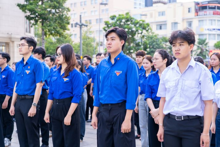 Tuổi trẻ 13WIN13 dâng hoa tưởng nhớ Bác, tiếp nối giá trị lịch sử và tinh thần cống hiến 43