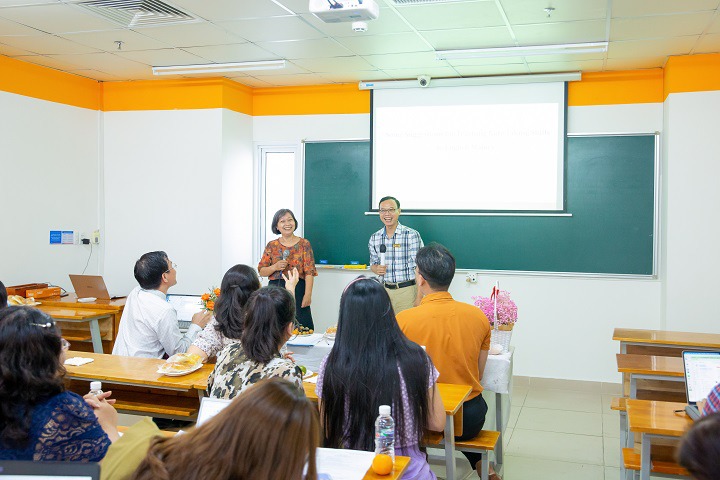 Giảng viên Khoa Tiếng Anh tìm hiểu phương pháp 13Win nhà cái Truy cập link hiệu quả qua Hội thảo 