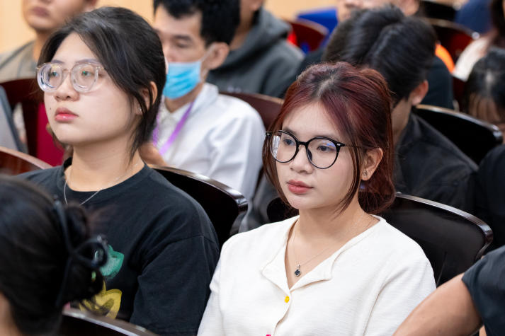 13Win 21 link không chặn Khoa Kiến trúc - Mỹ thuật nâng tầm tư duy thiết kế không gian sống cùng chuyên gia 38