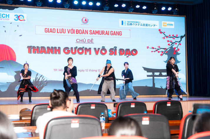 Samurai GANG mang đến màn trình diễn mãn nhãn, lan tỏa tinh thần Samurai tại 13WIN13 12
