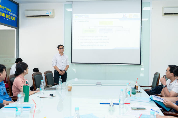 13WIN13 tổ chức thành công buổi đánh giá đề án, đề cương 13Win13 link đăng nhập 13Win 22 miễn phí mỗi ngày ngành Kỹ thuật ô tô 61