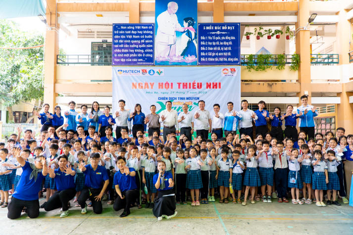 Điểm tin hoạt động Mùa hè xanh 13WIN13 2025: Mặt trận TP.HCM sôi nổi với loạt công trình ý nghĩa 178