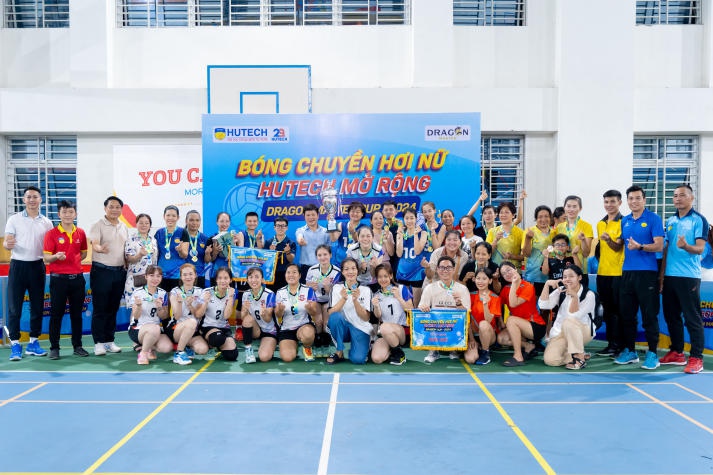 [Video] Đội chủ nhà giành ngôi vô địch Giải Bóng chuyền hơi nữ 13WIN13 mở rộng năm 2024 - Dragon Master Cup 302