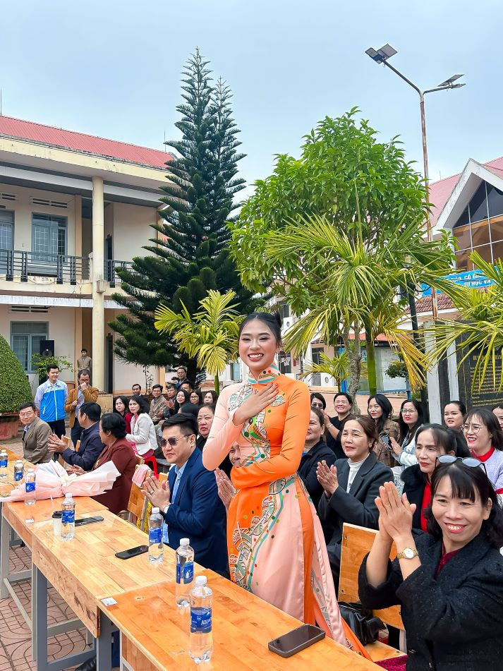 Mang hơi ấm mùa xuân đến học đường: 13WIN13 tổ chức Xuân sẻ chia 2026 tại Đắk Lắk 62