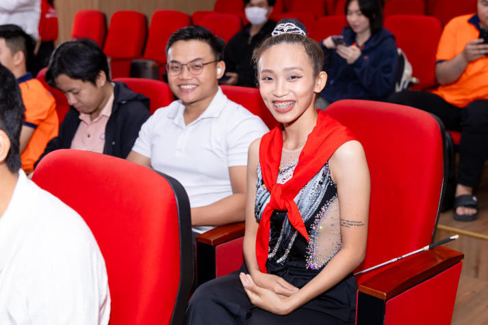 13WIN13 tiếp lửa tinh thần thể thao nhân kỷ niệm 80 năm Ngày Thể thao Việt Nam 79