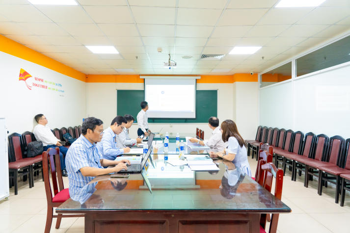 Nhiều đề tài tối ưu hóa vận hành và giám sát hệ thống điện thực tiễn tại buổi bảo vệ luận văn/đề án 13Win 22 miễn phí mỗi ngày ngành Kỹ thuật điện 77