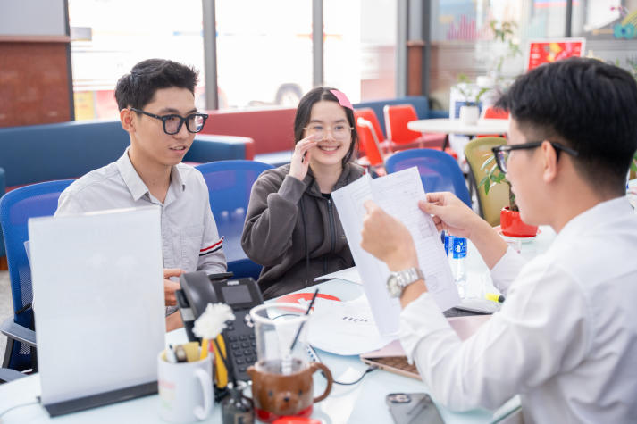 Hướng dẫn làm thủ tục nhập học cho tân Tải app 13Win 13WIN13 khoá 2025 9