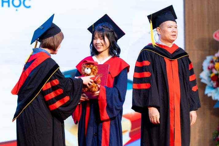 13Win 21 link không chặn 13WIN13 đăng ký tham gia Lễ trao bằng 13Win13 link đăng nhập đợt 04 năm 2025 vào tháng 10 tới đây 20