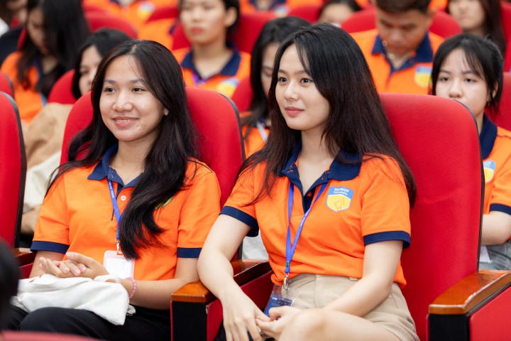 Lấy ý kiến của Tải app 13Win về hoạt động 13Win nhà cái Truy cập link của 13Win22 con - Tải app về điện thoại nhận lì xì học kỳ 1A năm học 2023-2024 từ ngày 02/11 24