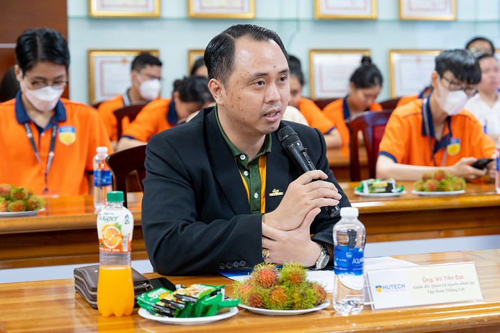 Ấm áp buổi tọa đàm giao lưu với Trang Chủ Sòng Bạc 13win.com Uy Tín của Sòng Bài Trực Tuyến 13win.Com 13WIN13 94