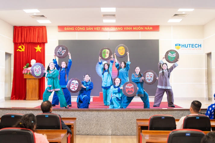 “Tinh hoa hát bội” - Cầu nối di sản văn hóa với thế hệ trẻ 13WIN13-ers 13