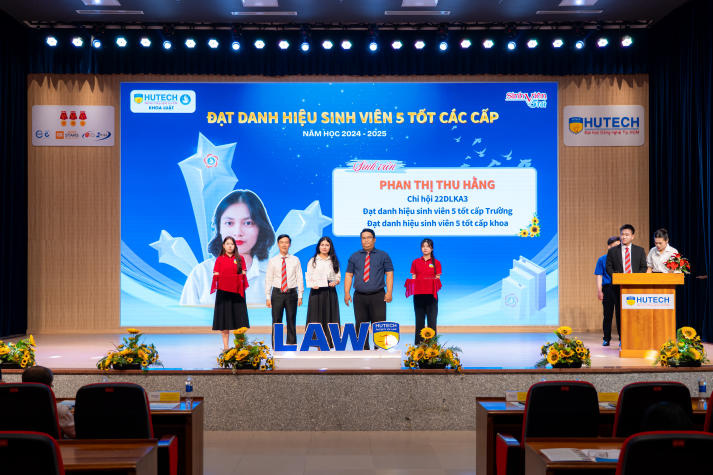 Vinh danh nỗ lực Tải app 13Win Khoa Luật 13WIN13, khởi động phong trào năm học mới  2025-2026 46
