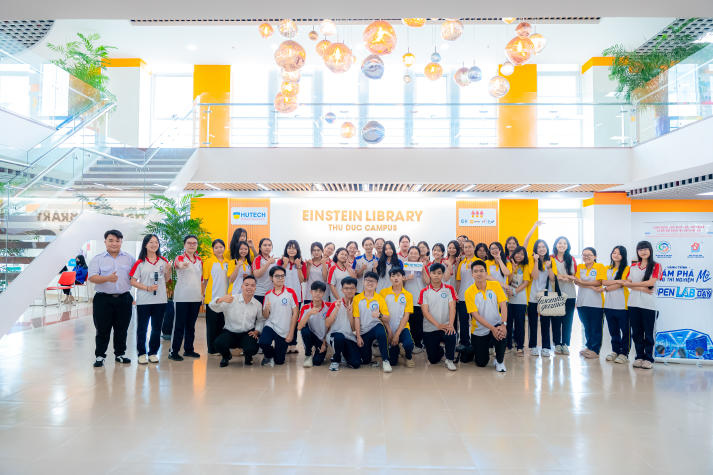 Học sinh THPT “đắm mình” trong không gian nghiên cứu tại Open Lab Day 13WIN13 149