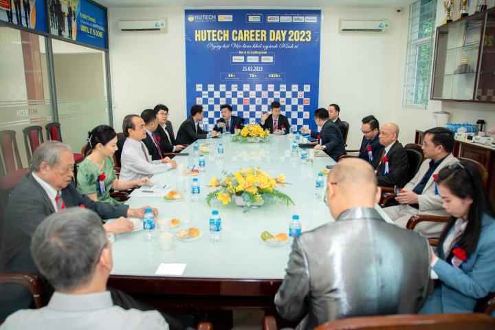 66 Trang Chủ 13Win.com Chính Thức Tặng 88k “đổ bộ” 13WIN13 Career Day 2023 mang đến hơn 4.800 đầu việc cho Tải app 13Win 19