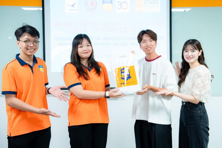 Khoa Nhật Bản học 13WIN13 khai mạc Chương trình Hợp tác nghiên cứu khoa học quốc tế cùng Trường ĐH Hosei (Nhật Bản) 81