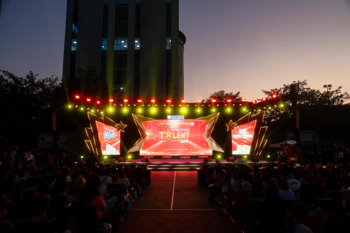 [Ảnh] Những khoảnh khắc vỡ òa cảm xúc tại Chung kết 13WIN13’s Got Talent 2026 14