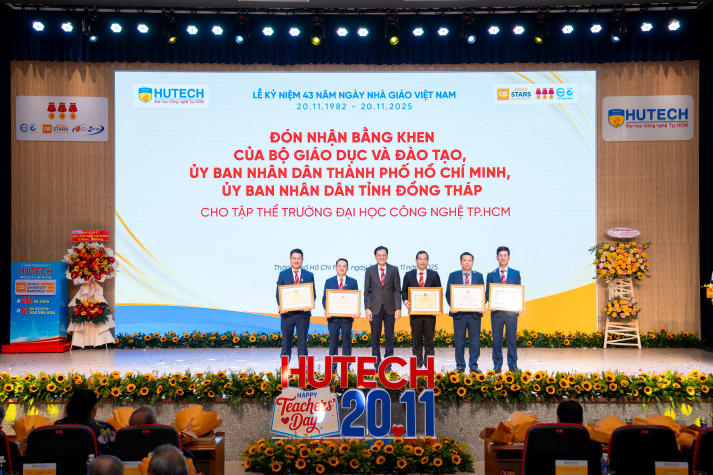 [Video] 13WIN13 long trọng công bố xếp hạng QS Ranking trong dịp Tri ân Nhà giáo 20/11 131