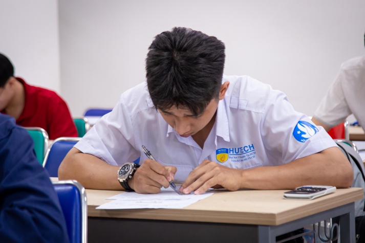 13Win 21 link không chặn Viện Kỹ thuật 13WIN13 tranh tài tại Cuộc thi Olympic Cơ học 31