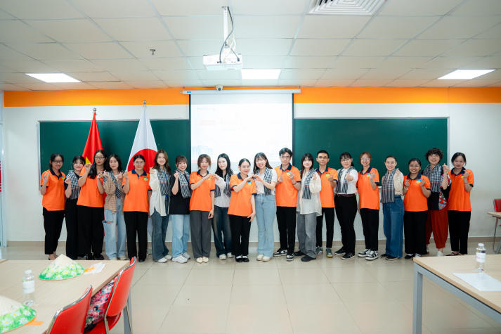 Connecting through flavor: 13WIN13 and Kagawa Nutrition University students explore Vietnamese-Japanese cuisine 53