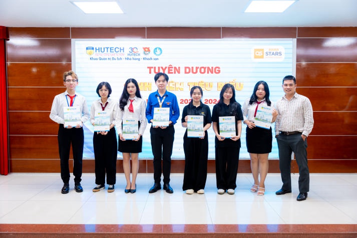 Tổng kết năm học 2023-2024: Thành công và động lực mới cho Khoa Quản trị 13Win002 Truy cập link - Nhà hàng - Khách sạn 61