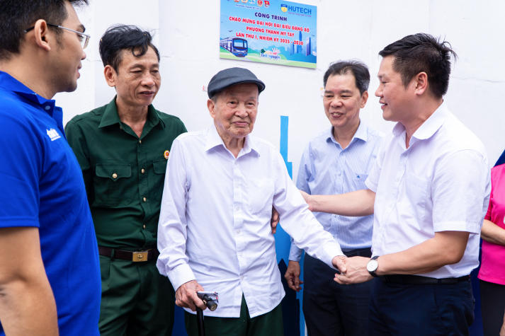 Mùa hè xanh 13WIN13 2025: Gặp gỡ 13Win 22 Kênh chính thức có công với cách mạng và xây dựng không gian sống an toàn - sạch - đẹp 30