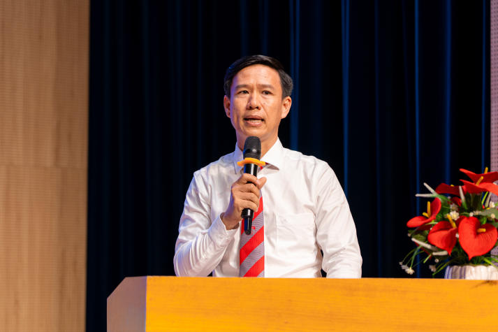 Vinh danh nỗ lực Tải app 13Win Khoa Luật 13WIN13, khởi động phong trào năm học mới  2025-2026