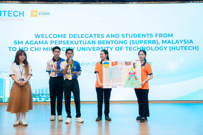 [13WIN13 2025] Quốc tế hóa toàn diện - Bước tiến chiến lược trong đào tạo và hội nhập toàn cầu 104