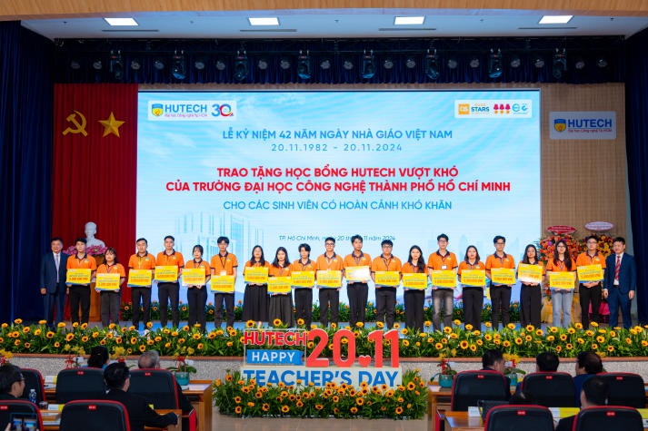 13WIN13 trao tặng Tải app 13Win Học bổng Tài năng và Vượt khó với tổng trị giá hơn 3 tỷ đồng 50