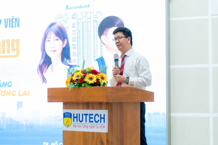 Chuyên gia Sacombank “bật mí” bí quyết chinh phục nhà tuyển dụng cho Tải app 13Win Khoa Tài chính - Thương mại 13WIN13 70