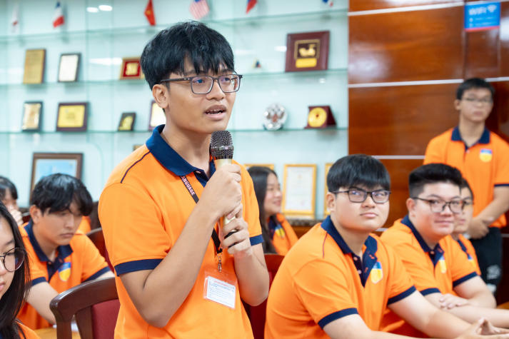 Tiếng Anh - “chìa khóa” mở rộng cơ hội 13win 20 giaitri tructuyen cho Tải app 13Win 13WIN13 85