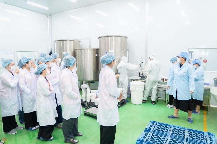 Nâng cao kiến thức về dược mỹ phẩm cùng Tải app 13Win Công nghệ thẩm mỹ tại chuyến tham quan Labcos 43